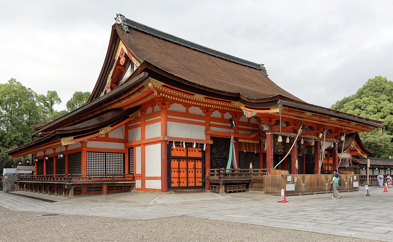 Vermilion main hall of Yasaka Shrine in the Gion district of Kyoto